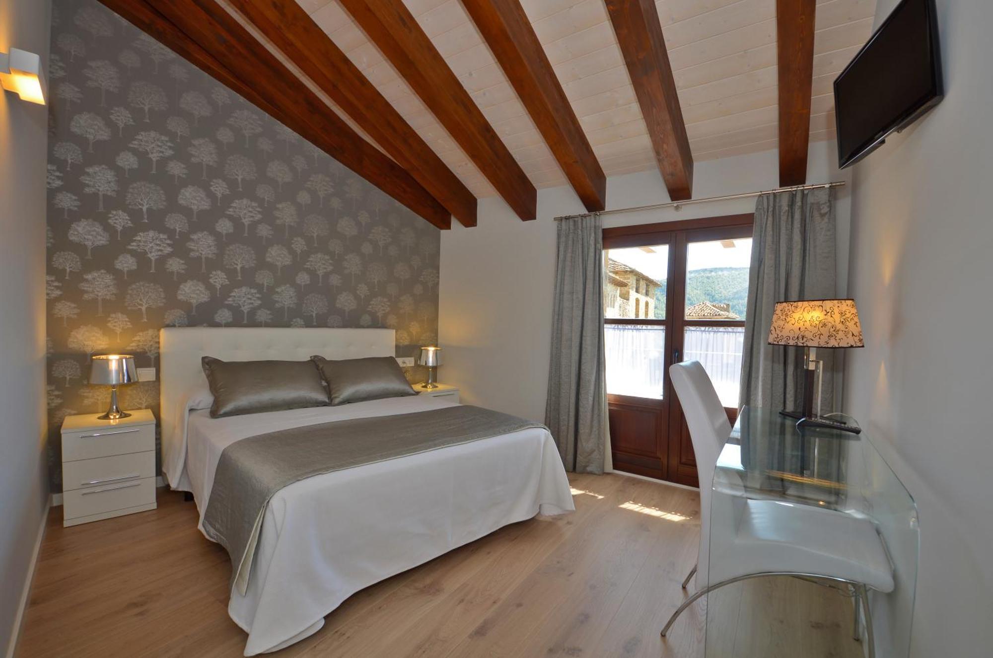 Apartamentos El Palacete De Aínsa Zewnętrze zdjęcie