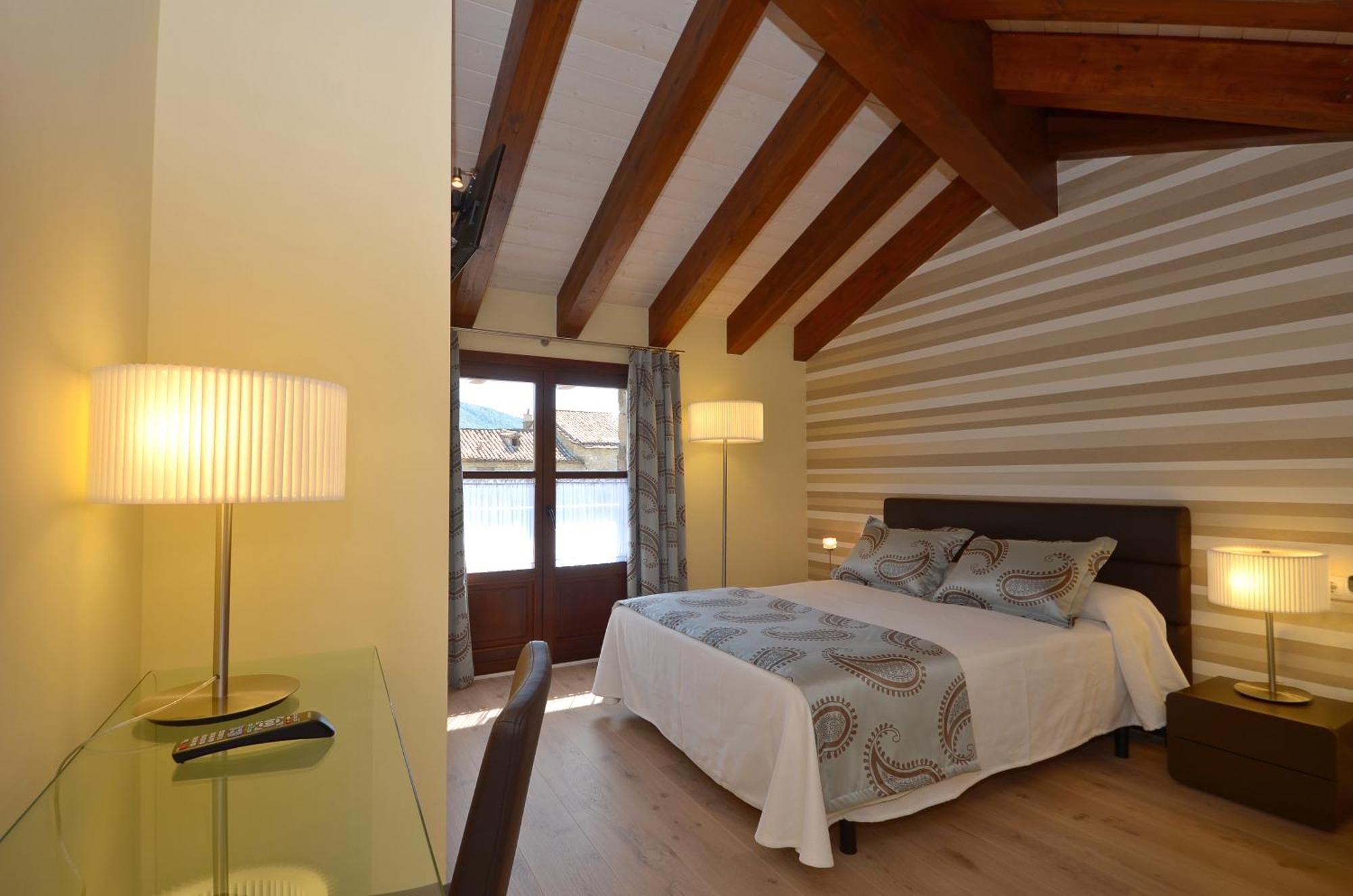 Apartamentos El Palacete De Aínsa Zewnętrze zdjęcie